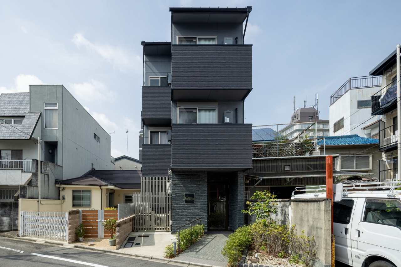 GARNET RESIDENCE <br>ブリエ西大路